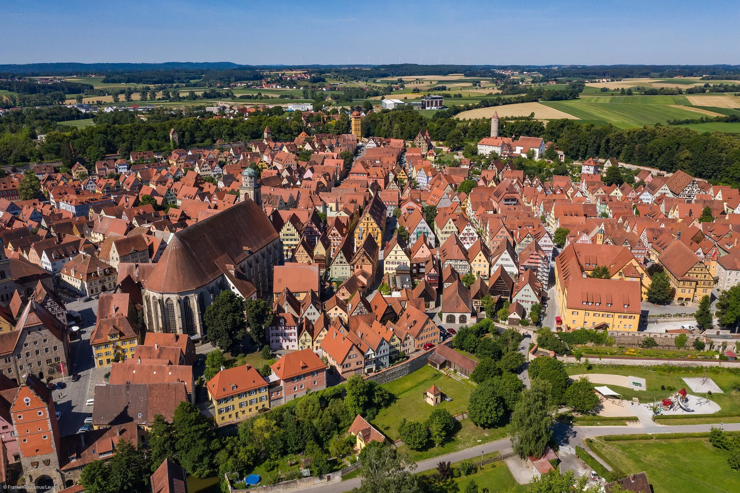 Altstadt - Luftaufnahme, Münster St. Georg