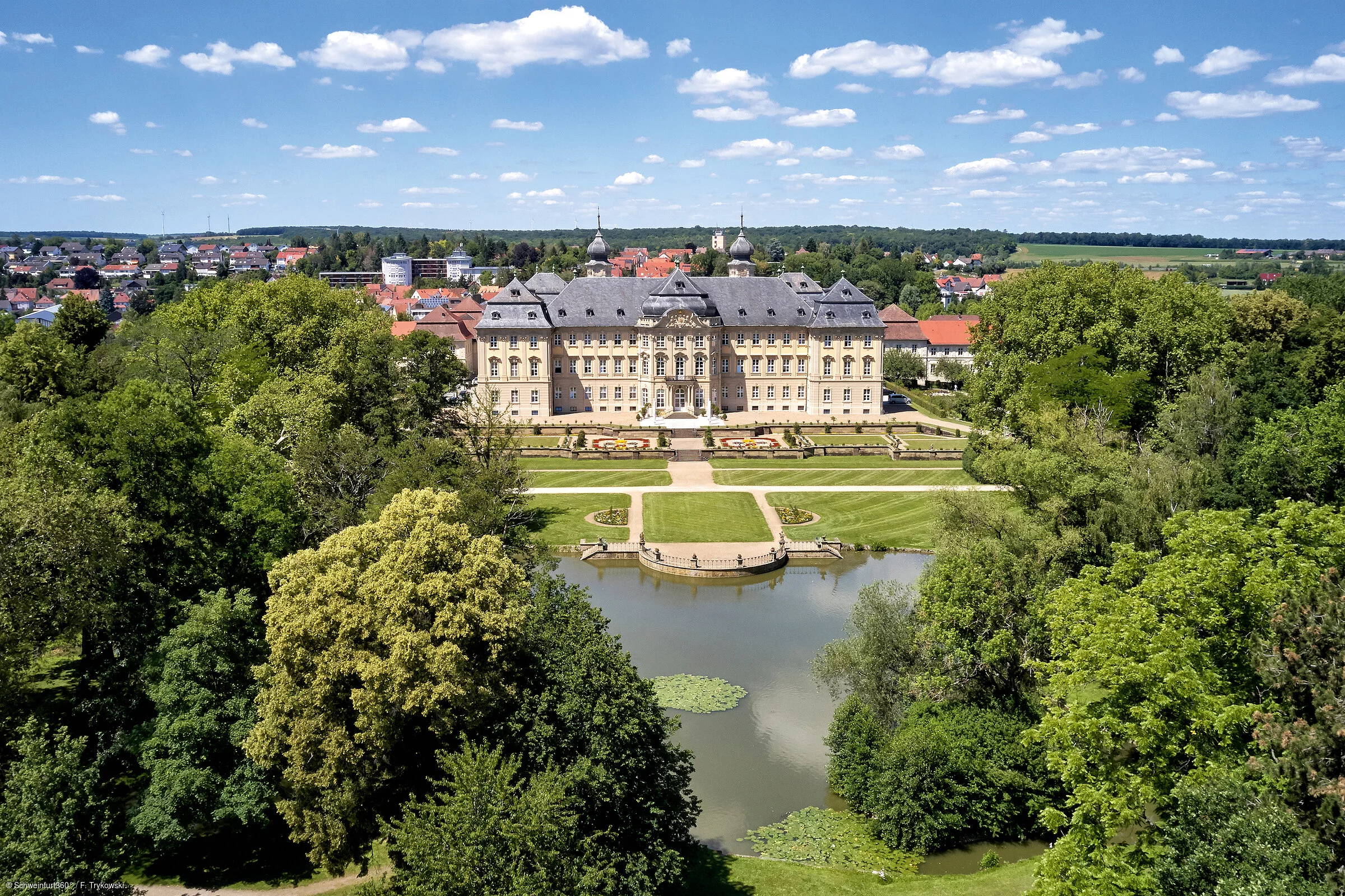 Schloss Werneck am Wern-Radweg (Werneck/Fränkisches Weinland) Schloss Werneck am Wern-Radweg
