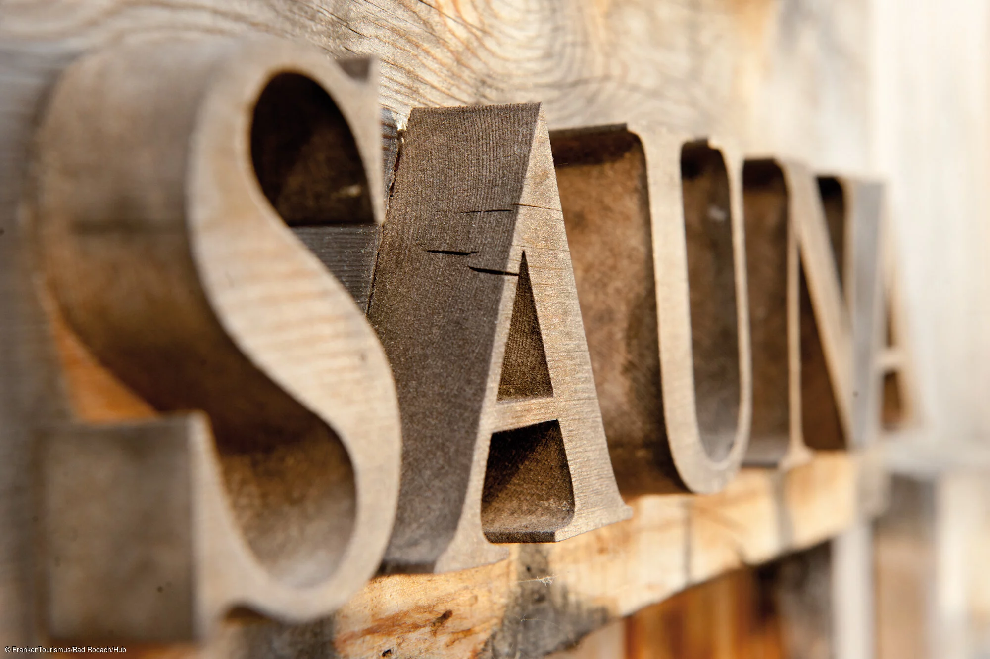 Saunalandschaft Erdfeuer ThermeNatur