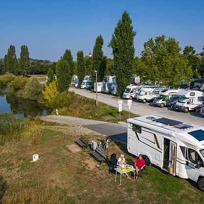 Wohnmobilstellplatz am Main (Dettelbach/Fränkisches Weinland)