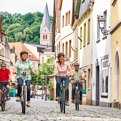 Radfahren in der Kulmbacher Altstadt (Kulmbach/Frankenwald)