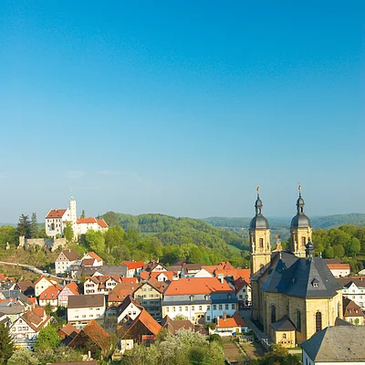 Wallfahrer und Ort Gößweinstein