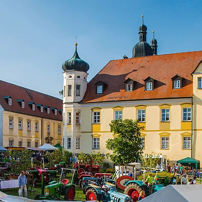 Erntedankmarkt im Kloster Plankstetten