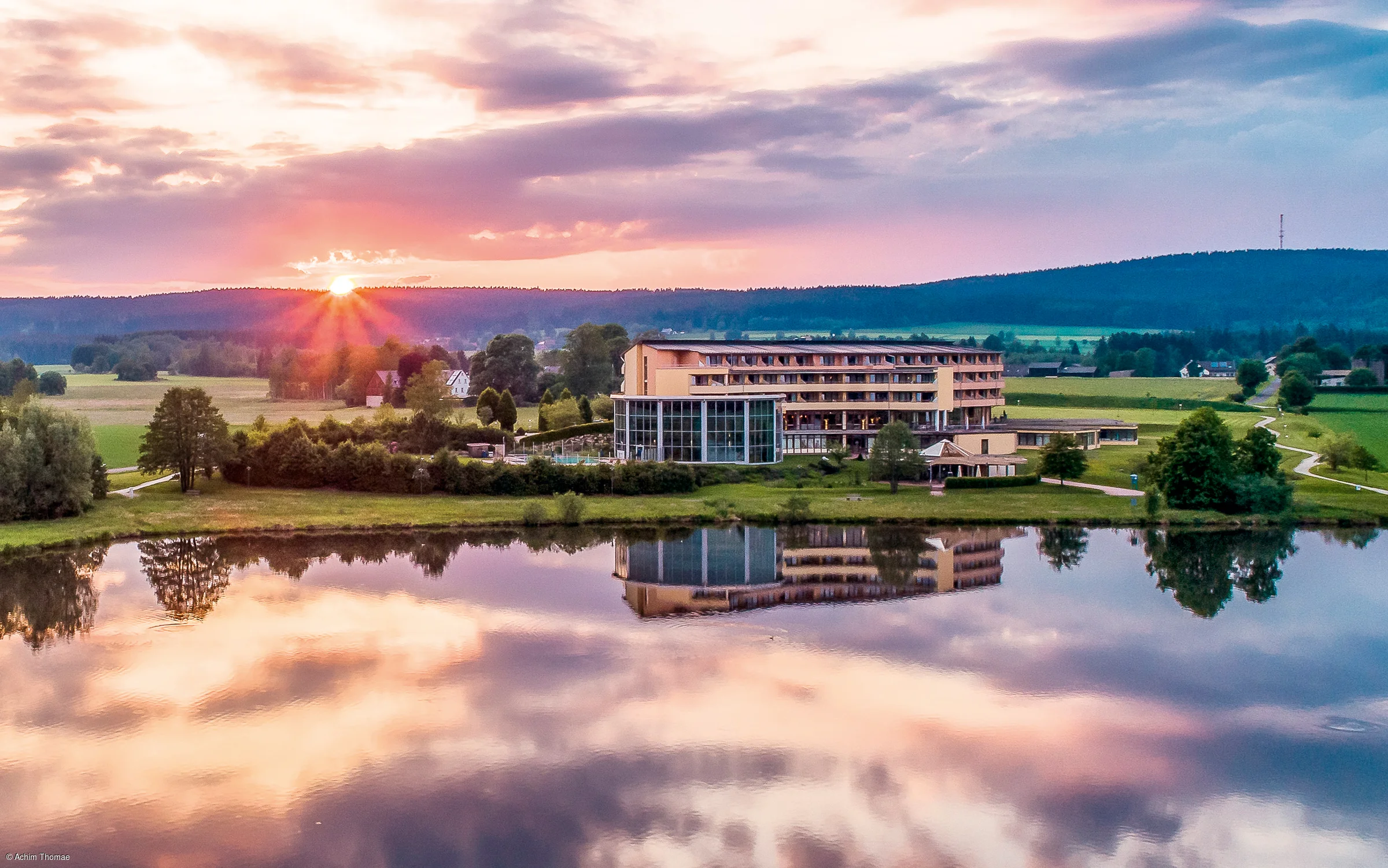 Kurzentrum mit See