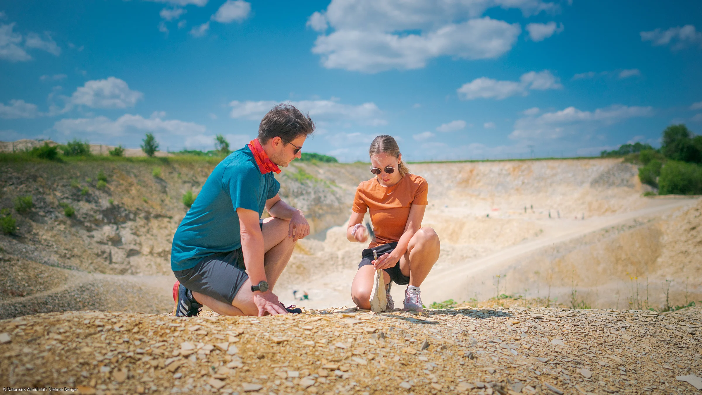 Fossiliensuche im Steinbruch Blumenberg bei Eichstätt Fossiliensuche im Steinbruch Blumenberg bei Eichstätt