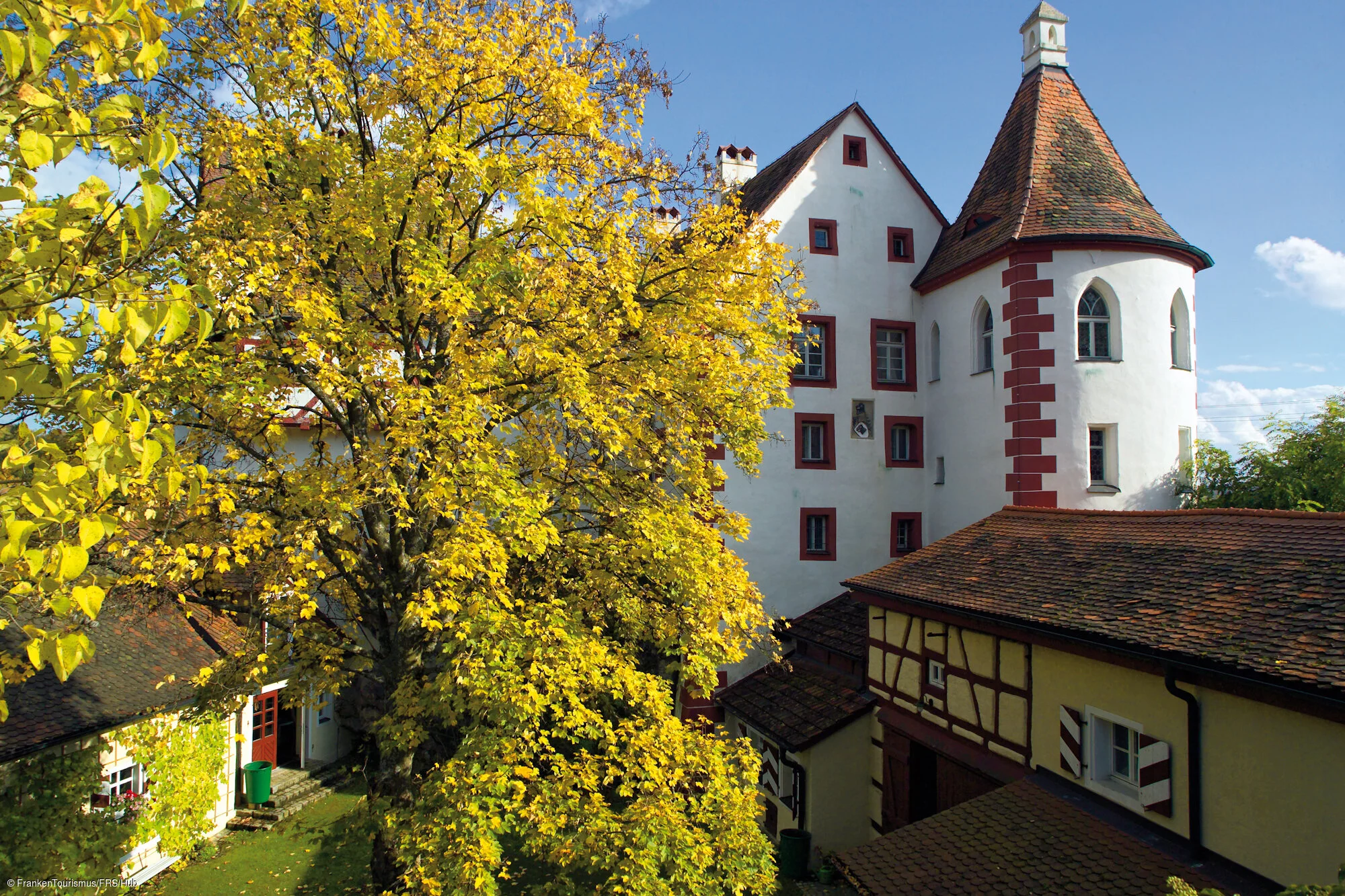 Burg Egloffstein, Blick aufs Trubachtal